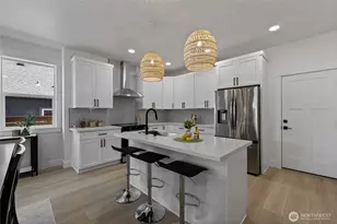 3557 S Monroe St, Tacoma, WA 98409 - Photo 5
