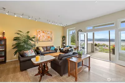 219 Tracy Avenue N #202, Port Orchard, WA 98366 - Photo 9