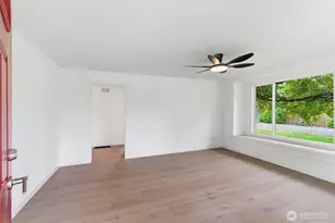 10302 E 40th Ave, Tacoma, WA 98446 - Photo 9