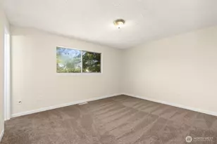 12630 SE 215th St, Kent, WA 98031 - Photo 11
