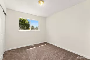 12630 SE 215th St, Kent, WA 98031 - Photo 13