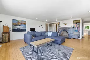 903 S 9th St, Mount Vernon, WA 98274 - Photo 13