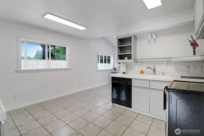14902 Turner Road SE, Rainier, WA 98576 - Photo 7