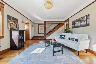 1600 27th Avenue, Seattle, WA 98122 - Photo 5