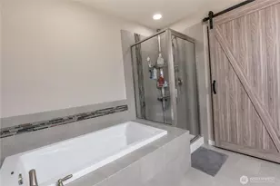 963 Bondgard Ave E, Enumclaw, WA 98022 - Photo 19