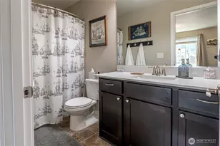 963 Bondgard Ave E, Enumclaw, WA 98022 - Photo 23
