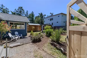 305 49th St, Port Townsend, WA 98368 - Photo 29