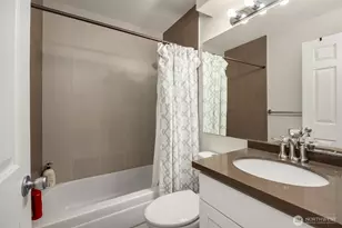 1100 N 31st St, Renton, WA 98056 - Photo 31