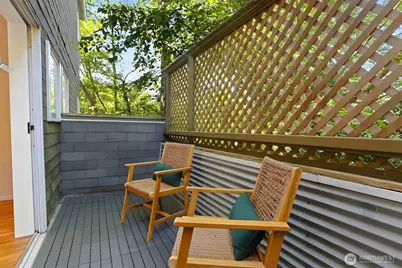 3406 W Government Way #7, Seattle, WA 98199 - Photo 15