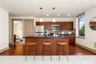 4547 8th Ave NE, Seattle, WA 98105 - Photo 7