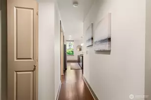 4547 8th Ave NE, Seattle, WA 98105 - Photo 3