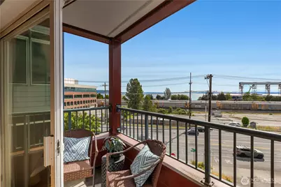 524 6th Avenue W #210, Seattle, WA 98119 - Photo 13