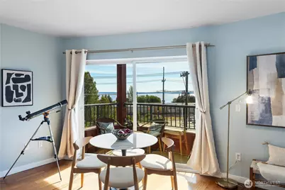 524 6th Avenue W #210, Seattle, WA 98119 - Photo 3