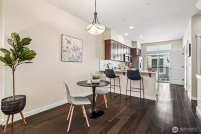 2107 NW Moraine Place, Issaquah, WA 98027 - Photo 3