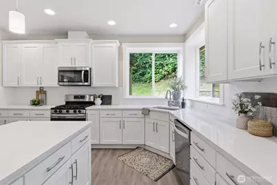 20901 60th Street SE, Snohomish, WA 98290 - Photo 17