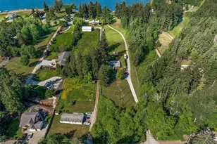 1708 210th Ave E, Bonney Lake, WA 98391 - Photo 5