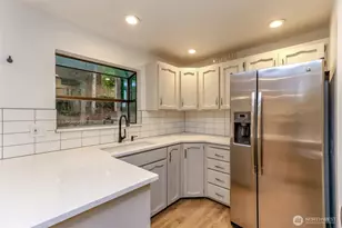 28803 184th Pl SE, Kent, WA 98042 - Photo 17