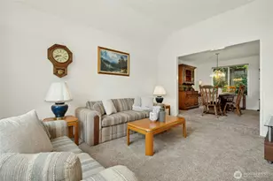 23435 NE 28th Pl, Sammamish, WA 98074 - Photo 5