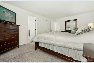 23435 NE 28th Place, Sammamish, WA 98074 - Photo 19