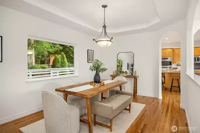 9021 Sand Point Way NE, Seattle, WA 98115 - Photo 5