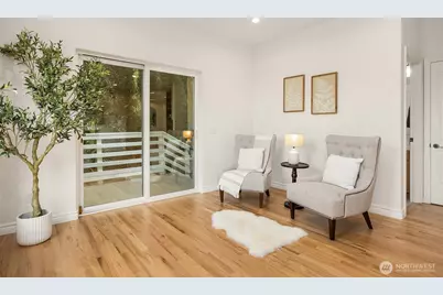 9021 Sand Point Way NE, Seattle, WA 98115 - Photo 11