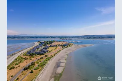 9540 Semiahmoo Parkway #L7, Blaine, WA 98230 - Photo 3