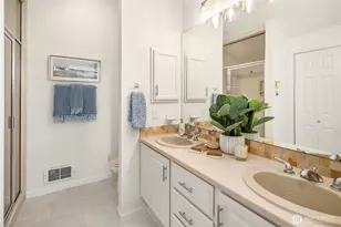 2616 4th Ave N, Seattle, WA 98109 - Photo 23