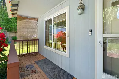 31 E Squaxin Place, Shelton, WA 98584 - Photo 3