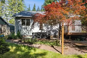 31 E Squaxin Pl, Shelton, WA 98584 - Photo 25