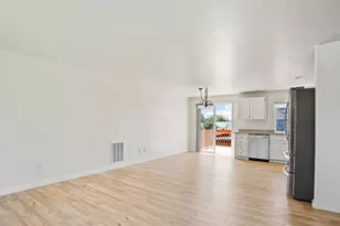 1675 SW 8th Ave, Oak Harbor, WA 98277 - Photo 7