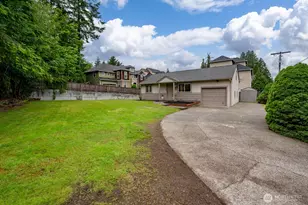 13804 Redmond Wy, Redmond, WA 98052 - Photo 3