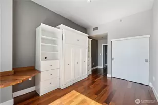 737 Olive Way, Seattle, WA 98101 - Photo 23