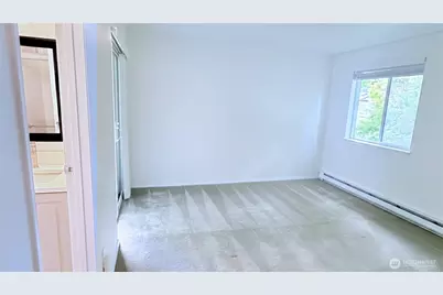725 141st Place NE #4, Bellevue, WA 98007 - Photo 13