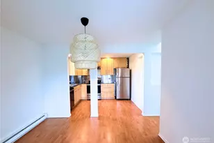 725 141st Pl NE, Bellevue, WA 98007 - Photo 7