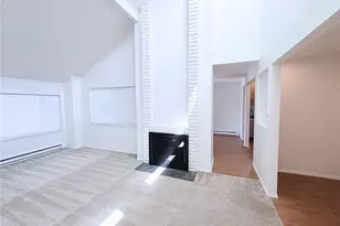 725 141st Pl NE, Bellevue, WA 98007 - Photo 5
