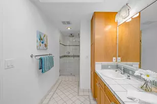 7928 SE 76th St, Mercer Island, WA 98040 - Photo 5