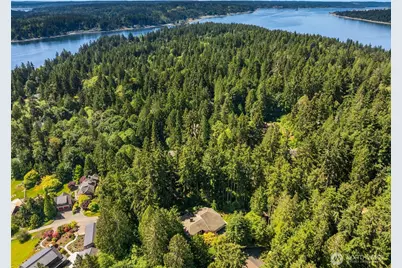 4560 Island Avenue, Bainbridge Island, WA 98110 - Photo 37