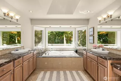 4560 Island Avenue, Bainbridge Island, WA 98110 - Photo 21