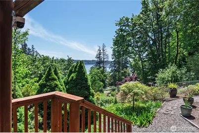41 NE Virginia Avenue, Belfair, WA 98528 - Photo 1