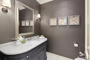 1251 Evergreen Point Rd, Medina, WA 98039 - Photo 19