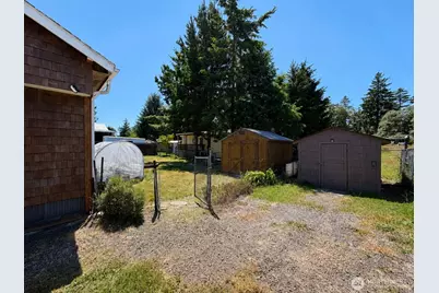 25007 Ash Place, Ocean Park, WA 98640 - Photo 19