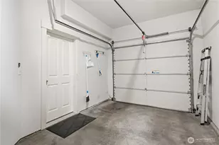 1017 NE 123rd St, Seattle, WA 98125 - Photo 5