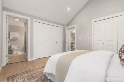 1928 218th Lane SE, Sammamish, WA 98075 - Photo 13