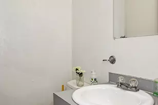 5201 19th Ave NE, Seattle, WA 98105 - Photo 27