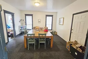 5201 19th Ave NE, Seattle, WA 98105 - Photo 9