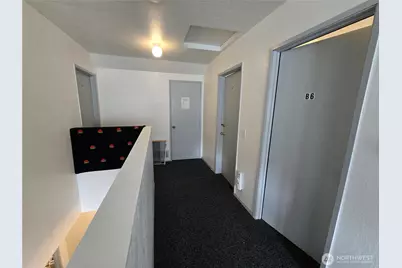 5201 19th Avenue NE, Seattle, WA 98105 - Photo 21