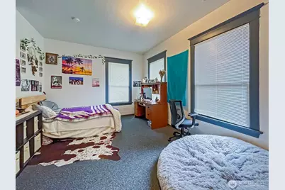 5201 19th Avenue NE, Seattle, WA 98105 - Photo 17