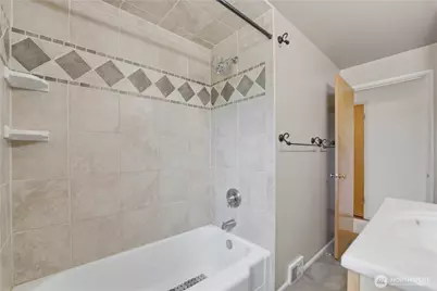 2210 N Mason Avenue, Tacoma, WA 98406 - Photo 19