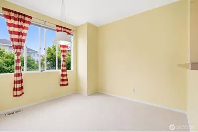 11890 NE 163rd Place #22-3, Bothell, WA 98011 - Photo 9