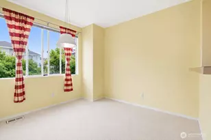 11890 NE 163rd Pl, Bothell, WA 98011 - Photo 9